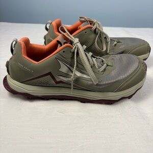 Altra Womens Lone Peak 5 Taupe Gray Purple Trail / Hiking Athletic Taupe Sz 10.5
